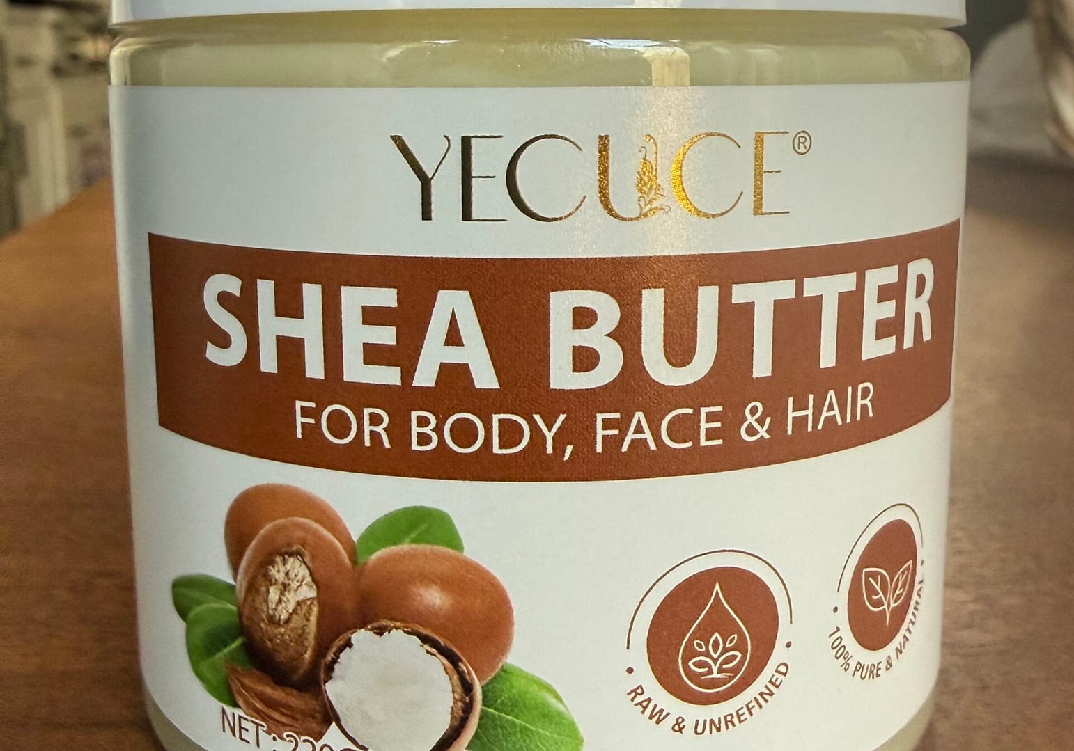 Natural shea butter used by Southeast Bully Kennels to maintain the health and moisture of our American Bullies’ noses